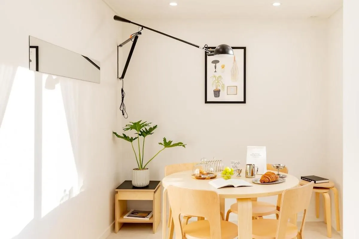 Daire Cozy & Light-filled, Your Wishlisted Travel Seul