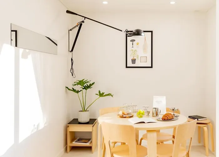 Daire Cozy & Light-filled, Your Wishlisted Travel Seul
